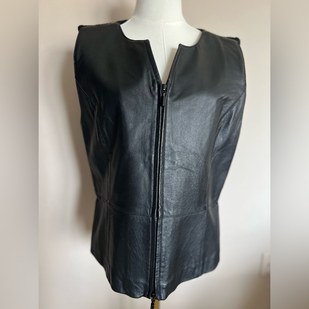 Vintage Melrose Studio Black 100% Leather Biker Vest. Size - Medium